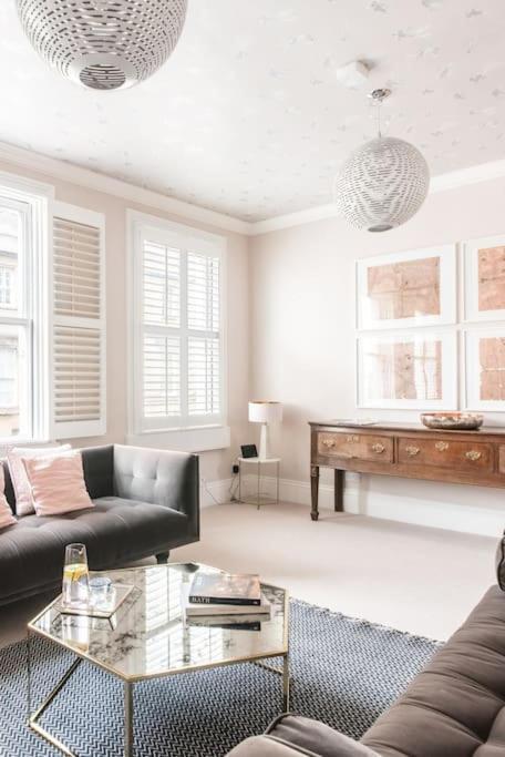 Charlotte Street Apartment Бат Екстериор снимка