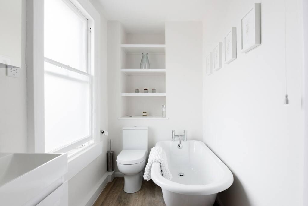 Charlotte Street Apartment Бат Екстериор снимка